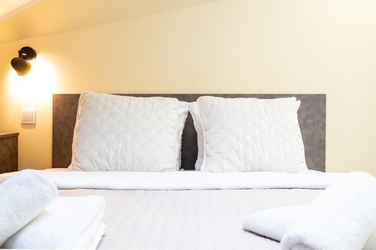 Househost Apartment:Bracka 3/15A كراكوفيا المظهر الخارجي الصورة